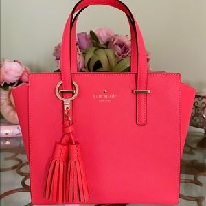 ✨NWOT Beautiful New Kate Spade Neon Coral Purse ✨